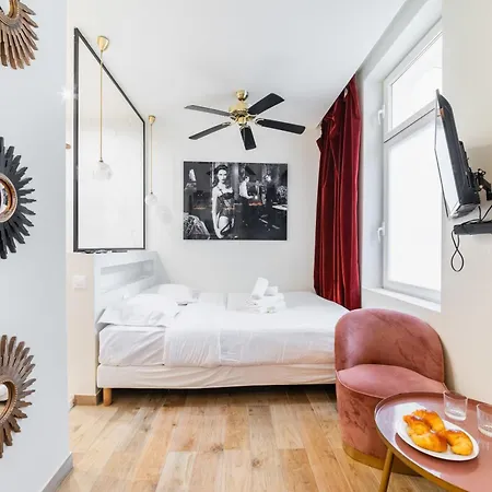 Lumineux Et Moderne Proche Du Metro - 2p Apartman *